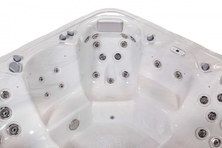 Гидромассажный спа-бассейн Wellis Saturn